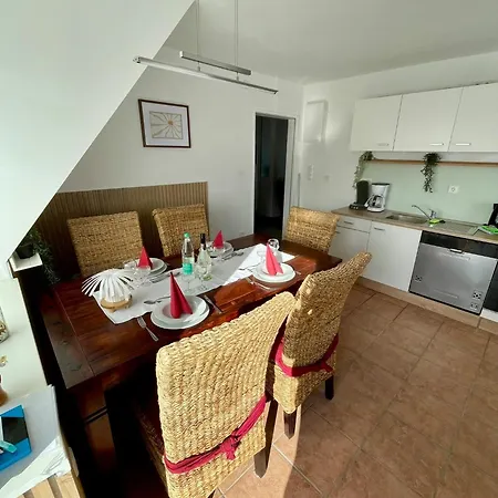 Paul Apartment *
