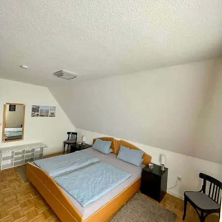 Paul Apartment *